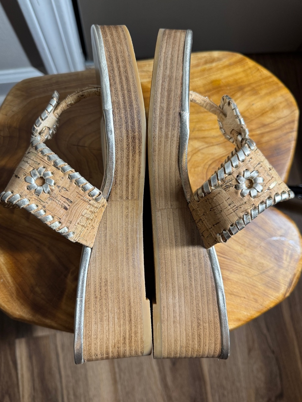 Jack Rogers Women's Jacks Mid Wedge-Stacked Metallic Cork Sandals 9M - Picture 9 of 13